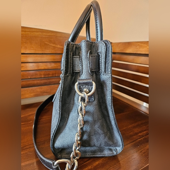 Michael Kors Signature Hamilton Satchel With Matching Fanny Pack! - Picture 3 of 14